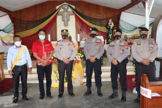 Jajaran Polres Kuansing Lakukan Pengamanan & Patroli Ditempat Ibadah Natal Secara Ketat dan Rutin