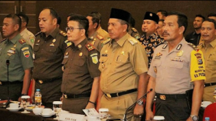 Rapat Perdana Forkompinda Riau, Alfedri Laporkan Perkembangan Persiapan Pemilu 2019.
