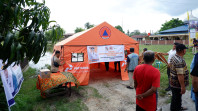Tanggap Bencana Banjir, PHR Beri Bantuan 3 Tenda Darurat untuk BPBD Pekanbaru