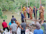 5000 Benih Ikan Baung Ditabur di Sungai Mandiangin, Martinus Ajak Seluruh Masyarakat Jaga Ekosistem Sungai