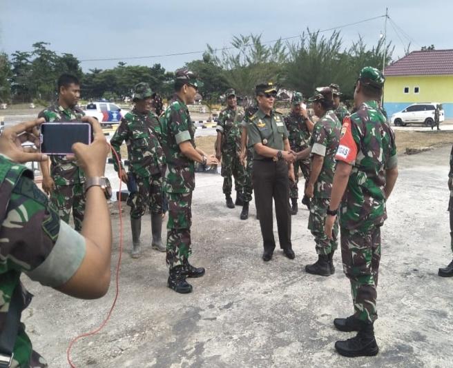 PABAN Mabesad TNI AD Kunjungi Kodim 0303 Bengkalis Lokasi Penutupan TMMD Duri