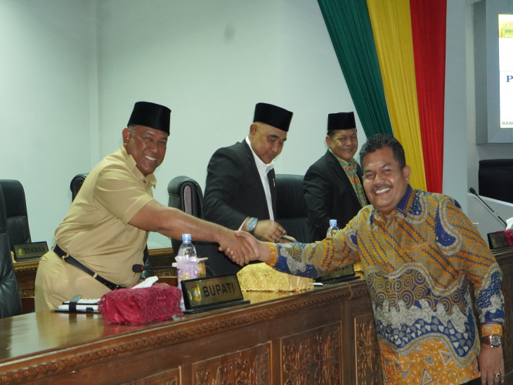 Plh Sekda Kampar Hadiri Rapat Paripurna Pembukaan Masa Sidang II Tahun 2024 Terkait Laporan Reses Anggota DPRD Kampar