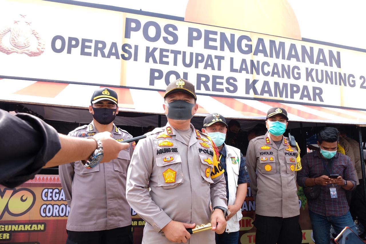 Cegah Corona, Polda Riau Periksa Setiap Kendaraan Jalankan Larangan Mudik di Operasi Ketupat 2020