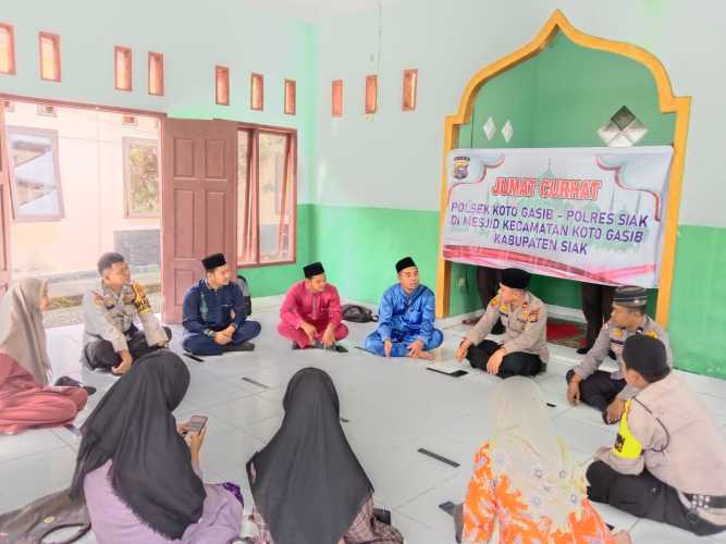 Gelar Jumat Curhat Rutin, Polsek Koto Gasib, Polres Siak, Polda Riau, Sambangi Jammah Musollah Al-Ikhlas 