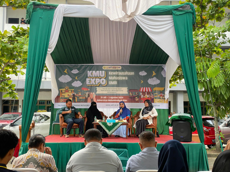 PHR Berbagi Kiat Pemberdayaan UMKM dengan Mahasiswa di KMU Expo 2024