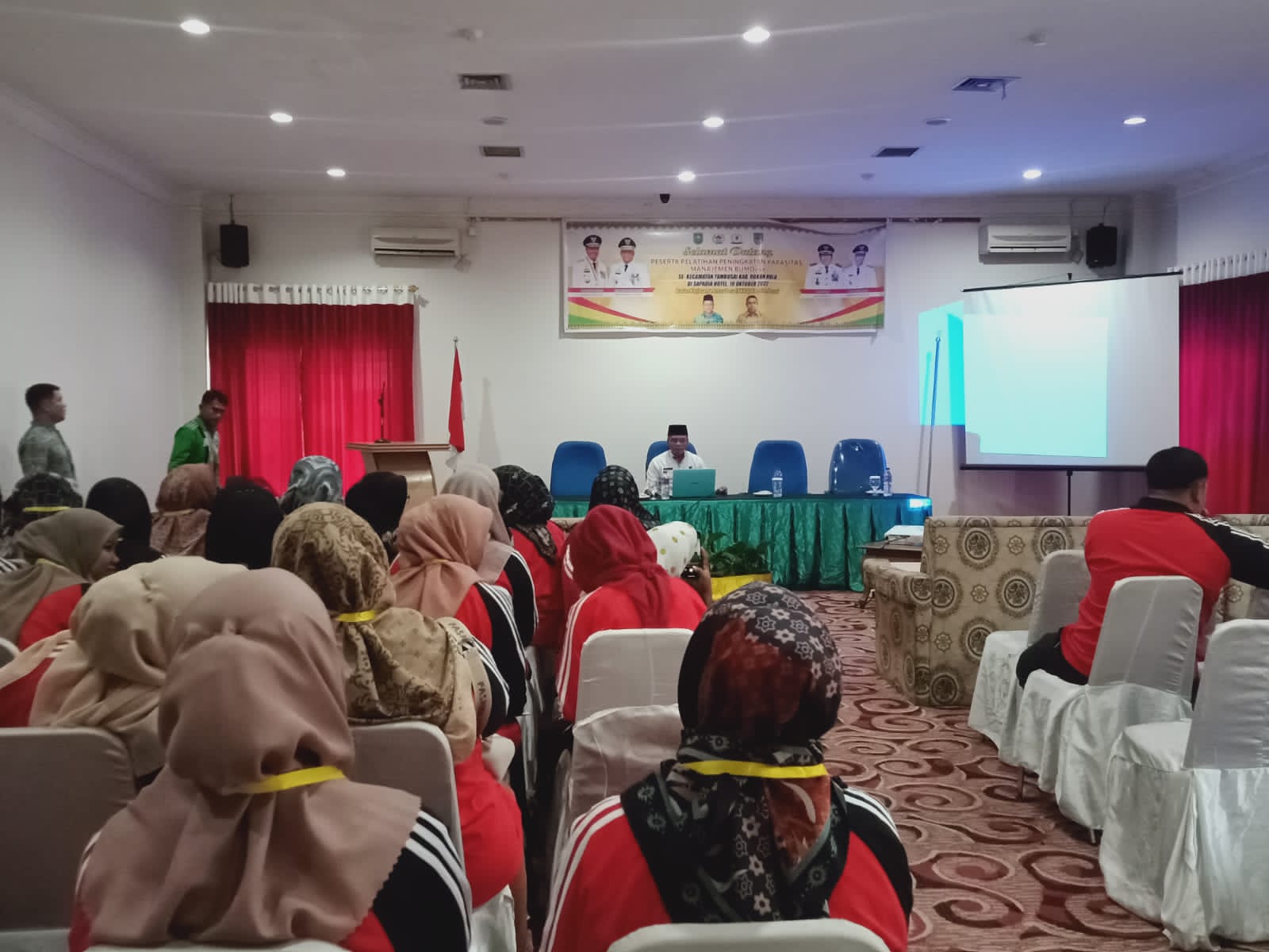 BKAD Kecamatan Tambusai Gelar Pelatihan Peningkatan Kapasitas BUMDes Tahun 2022
