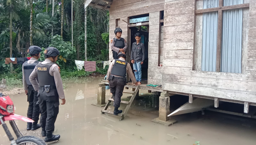 Samapta Polres Inhu Patroli DAS Indragiri, Sekaligus Cooling System di Sei Guntung Tengah