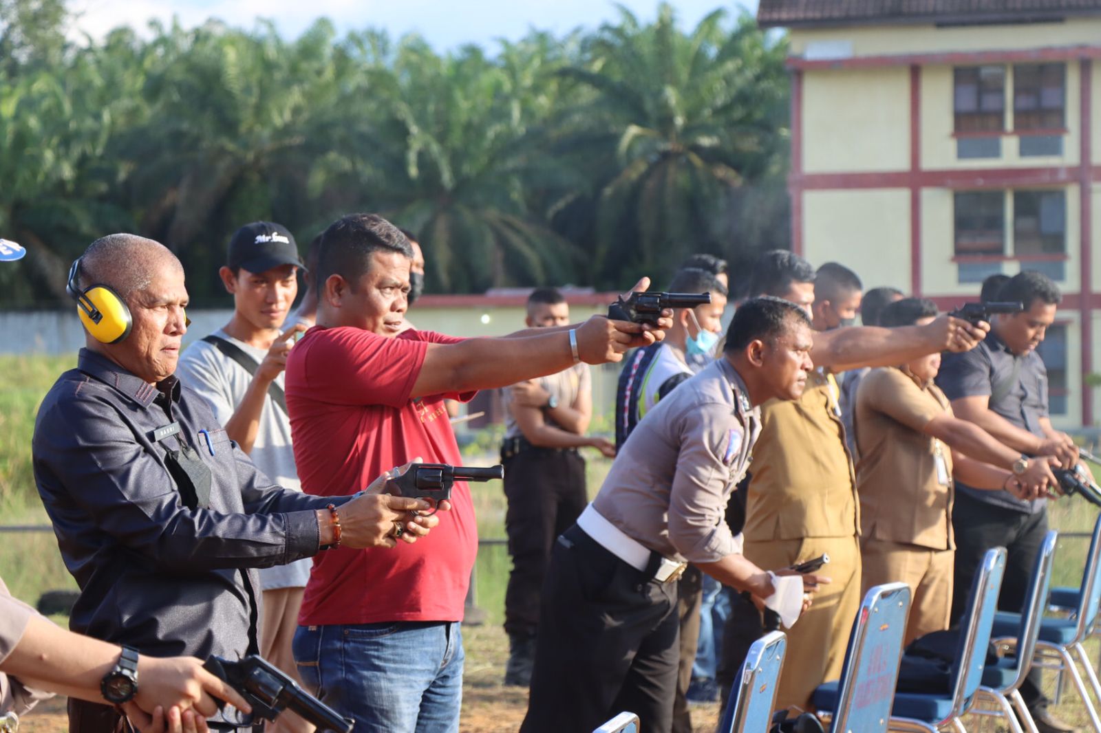Gelar Lomba Menembak, Ketua DPC AWI Rohul Berikan Apresiasi Kepada Polres