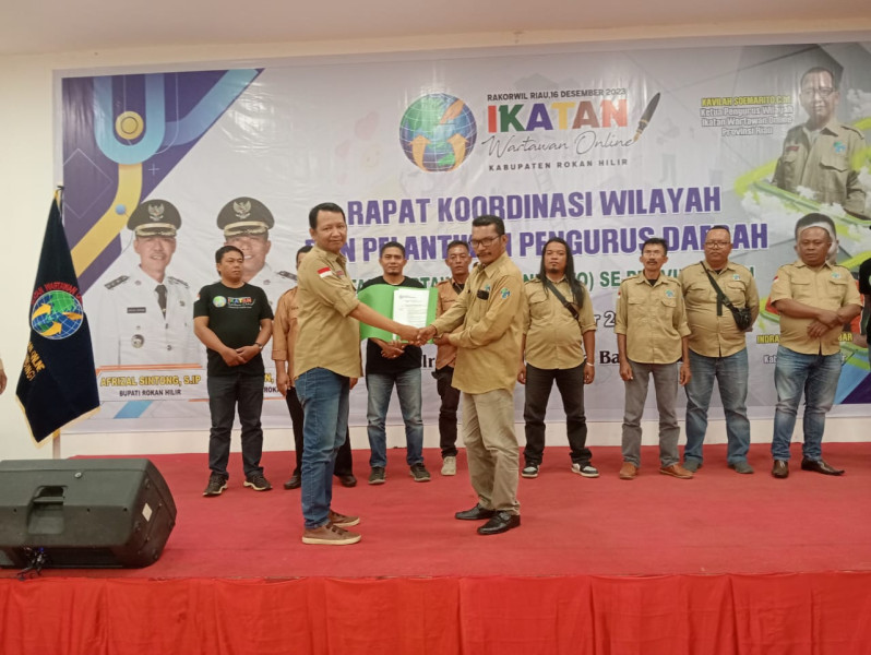 Rakorwil dan Pelantikan PD IWO Se Provinsi Riau di Rohil Bajalan Sukses dan Penuh Khidmat