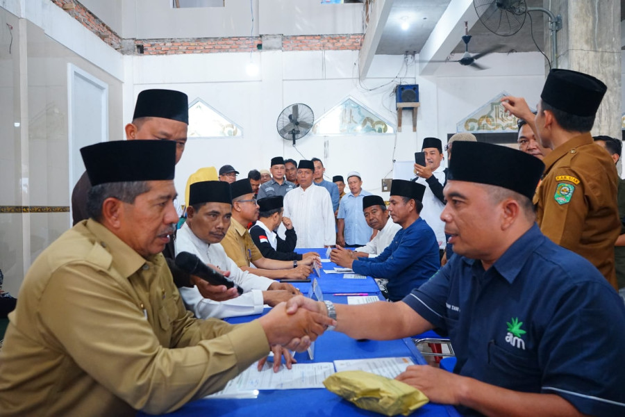 Bupati Alfedri Harap Mustahik Hari ini Jadi Penerima Zakat Tahun Depan Jadi Muzakki