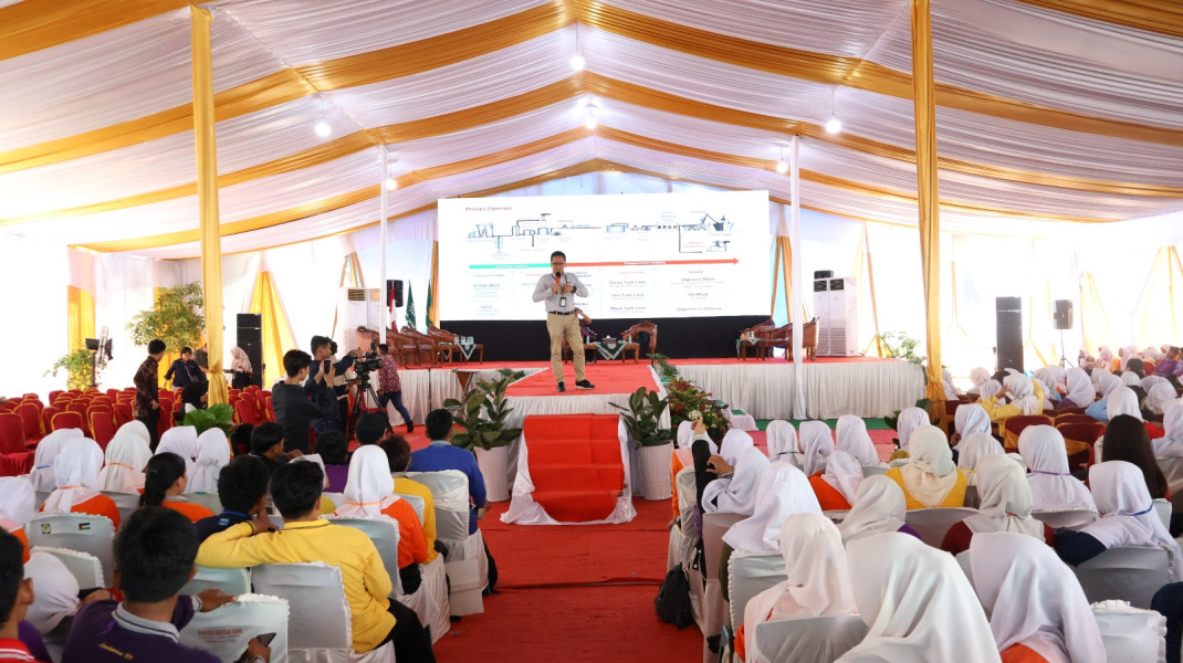 2500 Mahasiswa UMRI Hadiri Kuliah Umum Teknologi Digital Pendukung Ketahanan Energi