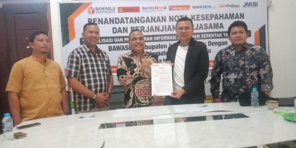 Informasi pengawasan Pilkada, Bawaslu Inhu dan JMSI Teken MoU