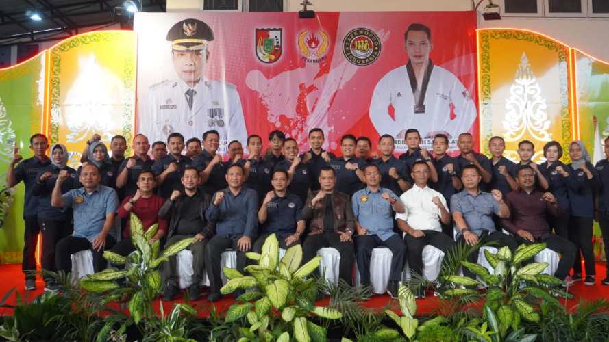 Target Juara Umum Porprov Mendatang, Mardiyansyah Nakhodai Taekwondo Indonesia Pekanbaru