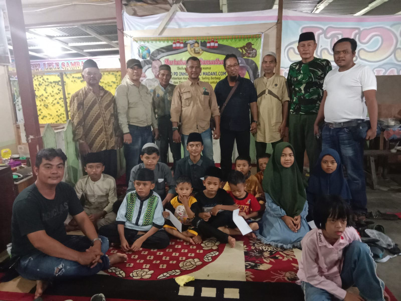 IWO Inhu Dan Riau Madani Berbagi Tali Asih Kepada Sejumlah Anak Yatim Dan Dhuafa 