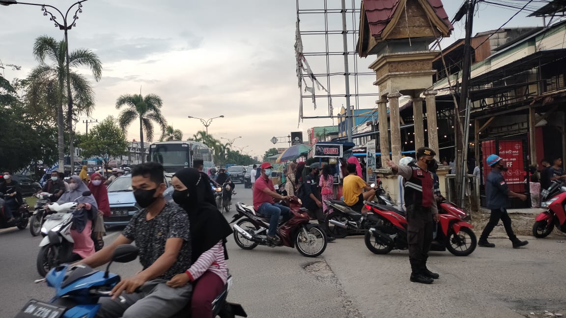 Patroli Pasar Ramadhan Kembali di Gelar Petugas Kepolisian Pangkalan Kerinci