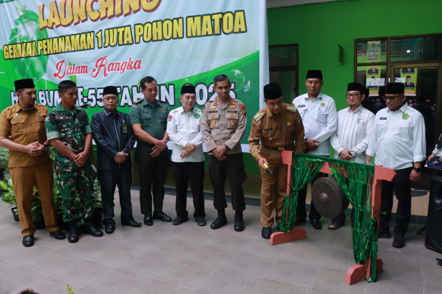 Kapolres Kampar Dukung Penanaman 1 Juta Pohon Matoa,  Gaungkan 'Melindungi Tuah, Menjaga Marwah' Untuk Bumi Serambi Mekkah