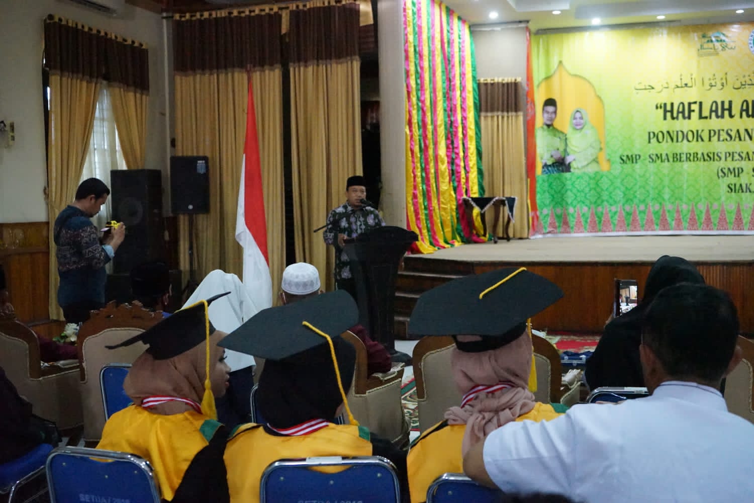 Ponpes Ibnu Sina Bantu Pemerintah Cerdaskan Generasi Siak