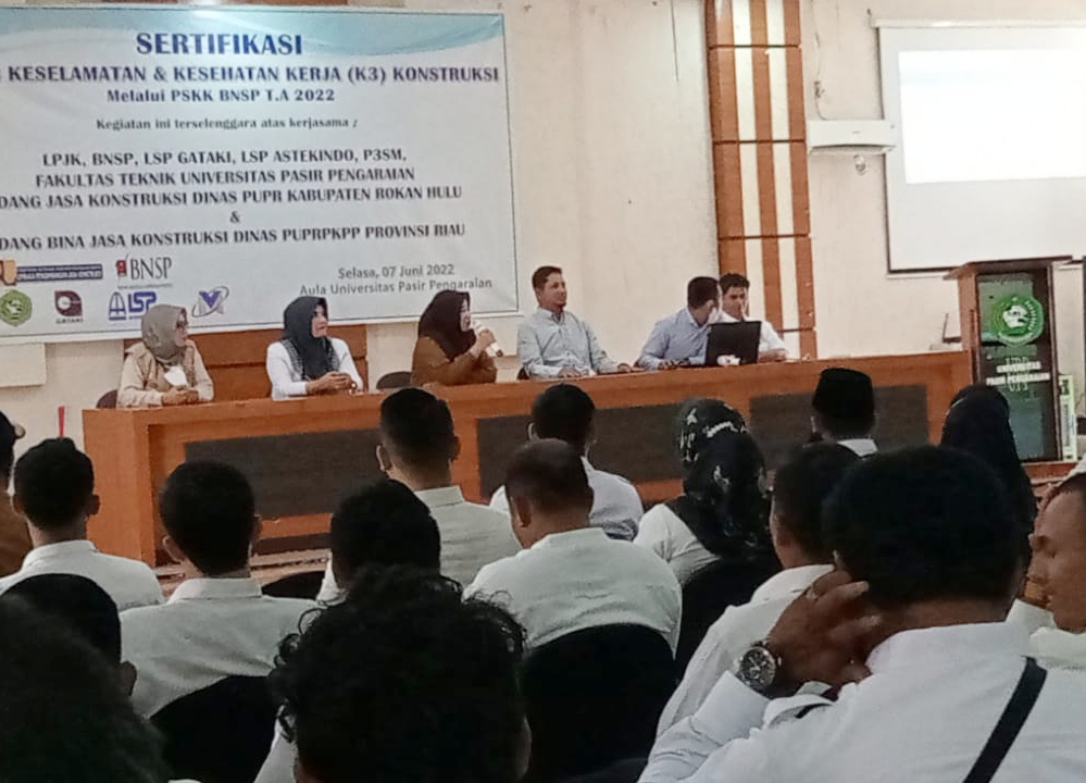 Tingkatkan Kompetensi Tenaga Kerja Kontruksi Rohul, BJS PUPR Riau Adakan Pelatihan Sertifikasi K3