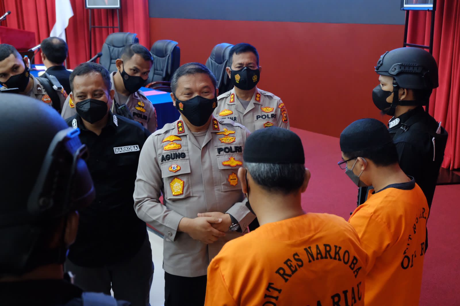 Polda Riau Ringkus Kaki Tangan Bandar Narkoba Internasional, Uang 1 Miliyar Lebih Berhasil Disita
