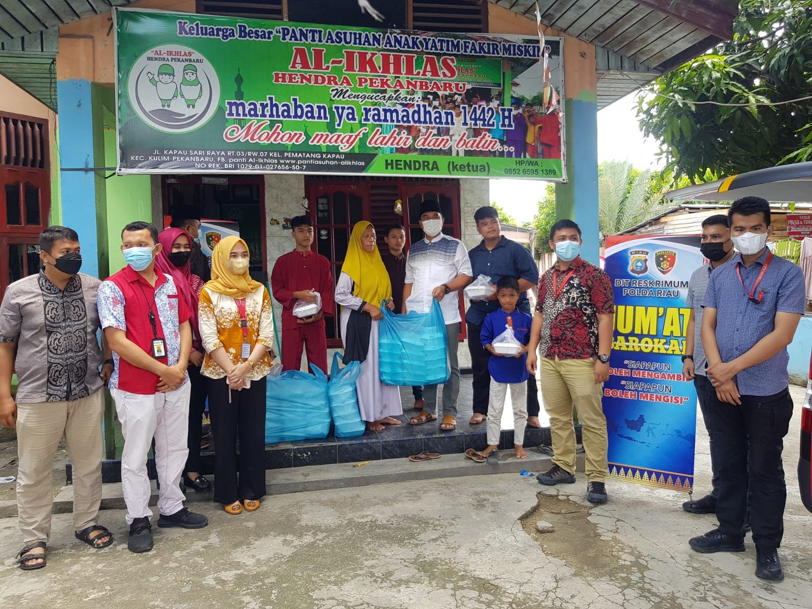 2 Panti, 1 Masjid & Kaum Dhuafa Jalanan Disasar Tim Jumat Barokah Ditkrimum Polda Riau
