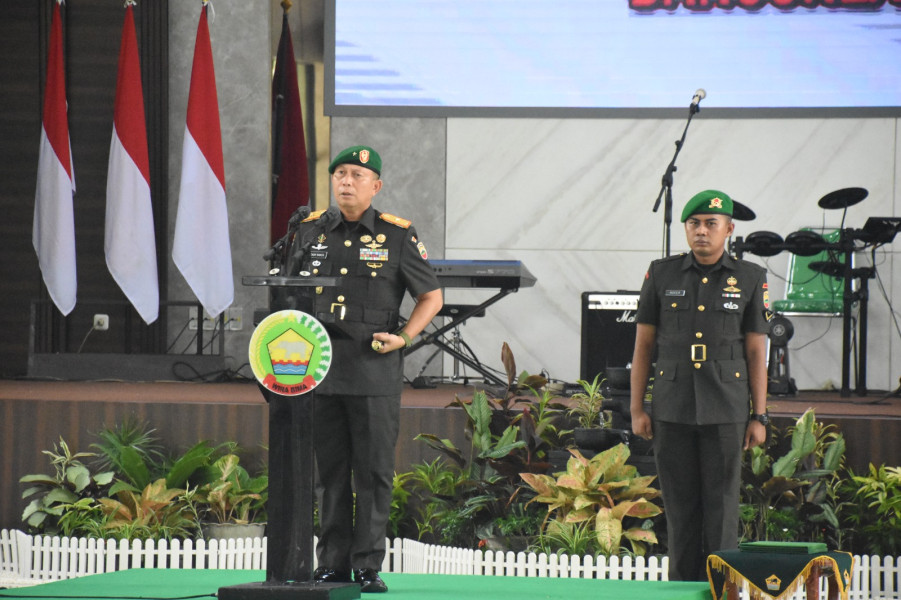 Brigjen TNI Dany Rakca Pimpin Acara Sertijab Kepala Seksi Intel, Operasi dan Teritorial Korem