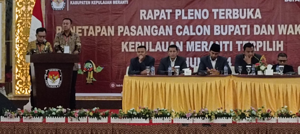 KPU Kepulauan Meranti Gelar Rapat Pleno Terbuka Penetapan Pasangan Bupati dan Wakil Bupati Kepulauan Meranti Terpilih