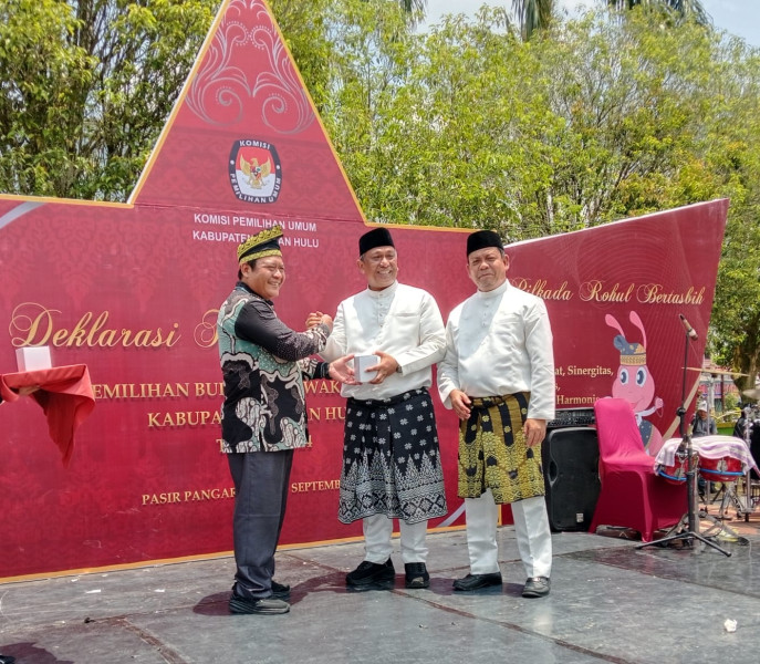 Paslon Nomor 3 Anton & Syafaruddin Dukung Deklarasi Kampanye Damai Rohul