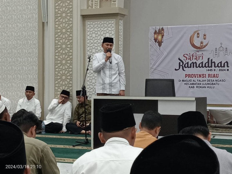 Hadiri Safari Ramadhan, H. Indra Gunawan Berharap Hubungan Pemprov Riau & Pemkab Rohul Bisa Semakin Kuat