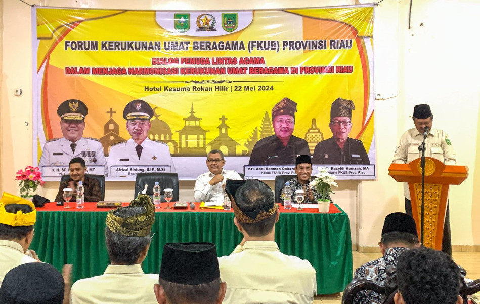 Menjaga Harmonisasi Kerukunan Umat Beragama, FKUB Riau Adakan Dialog Pemuda Lintas Agama di Rohil