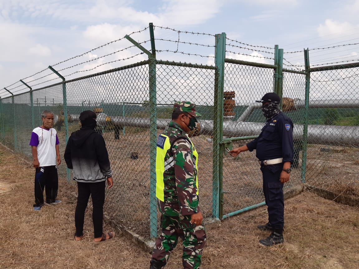 Anggota Danramil 11/PWK Kandis Ini Galakkan Patroli OVN CPI Di Kampung Samsam & Telaga Samsam