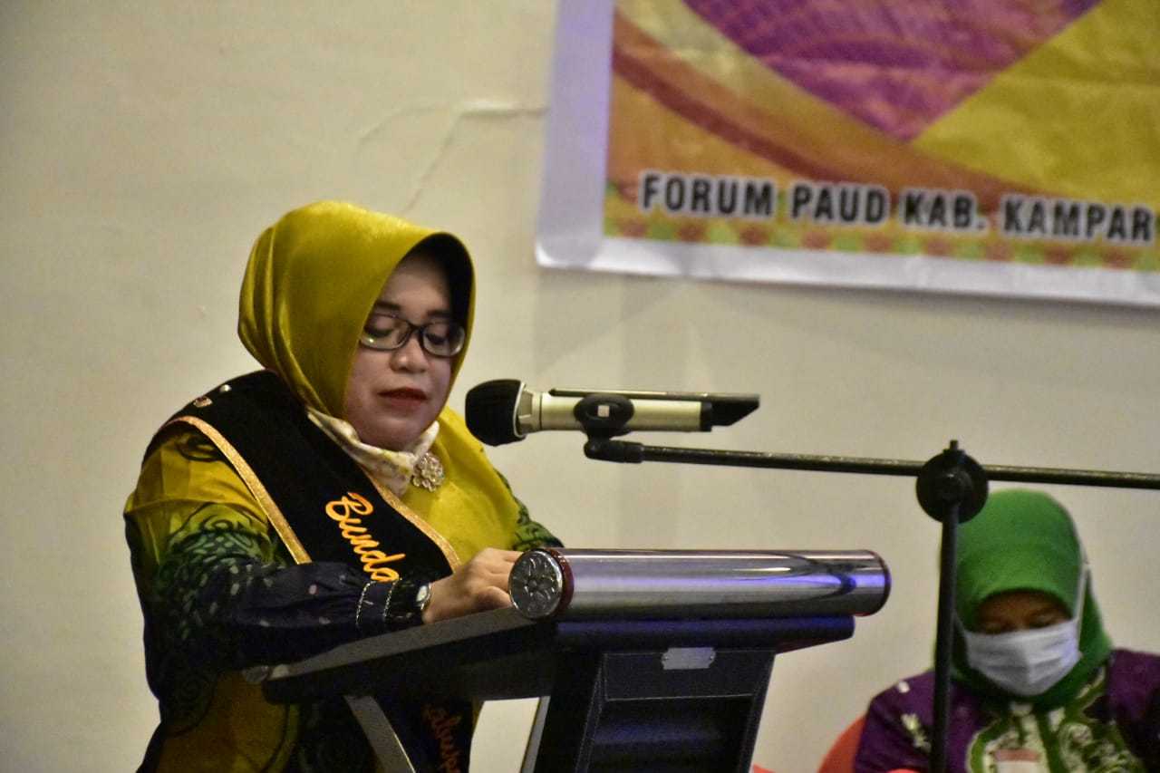 Muslimawati Catur ; Bunda PAUD Miliki Fungsi Strategis dalam Kemajuan Pendidikan & SDM Kampar