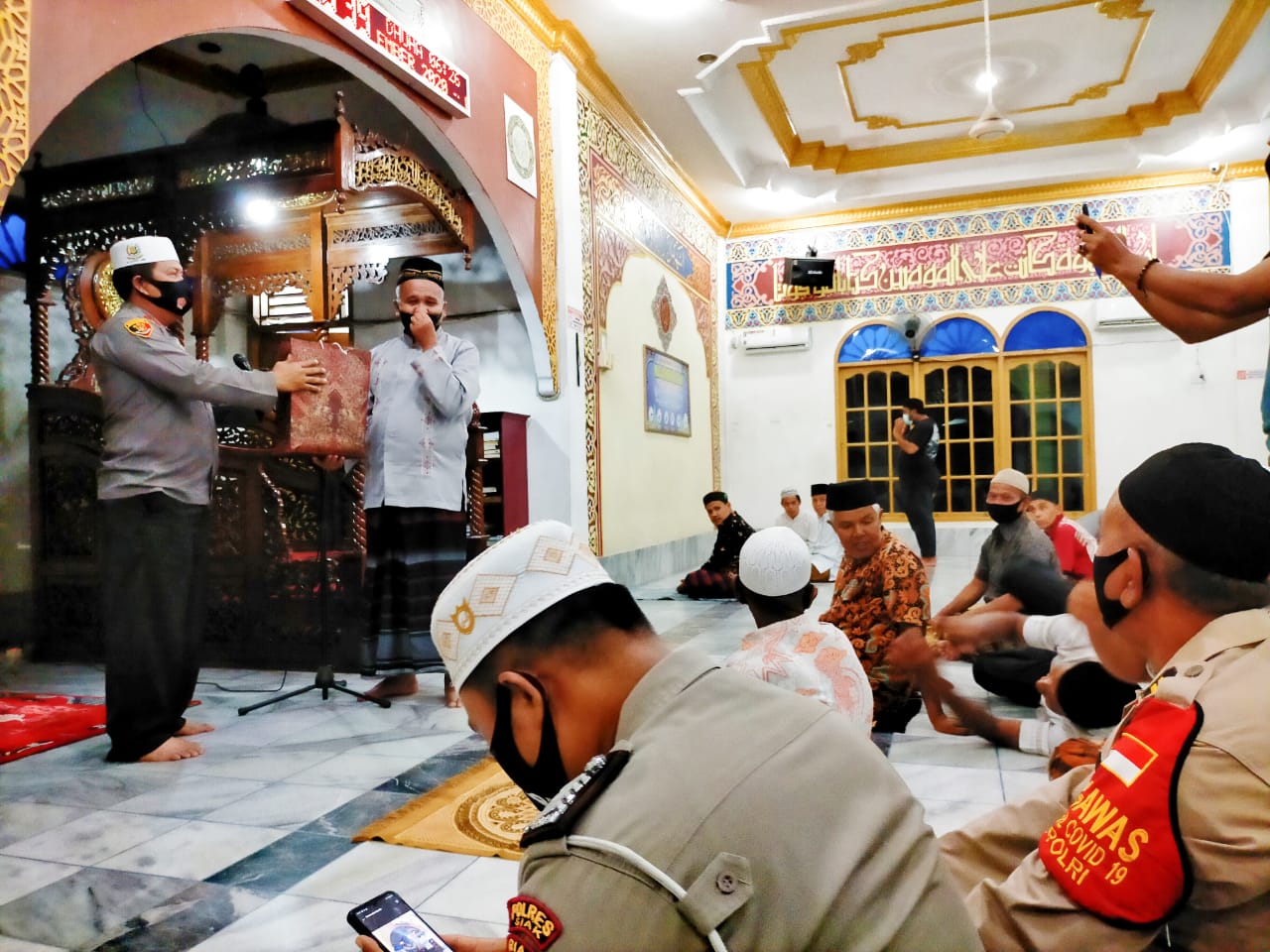 Tunaikan Program Cooling System, Polsek Kandis Safari Ibadah di Masjid Nurul Hijrah Simpang Belutu