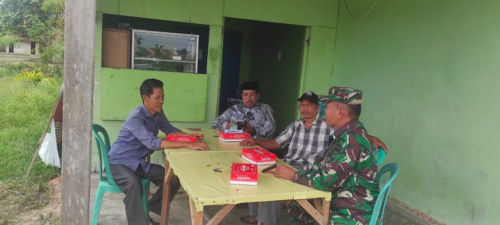 Babinsa Koramil 04/Perawang Sukses Sosialisasi Kesehatan di Kp. Pinang Sebatang Timur