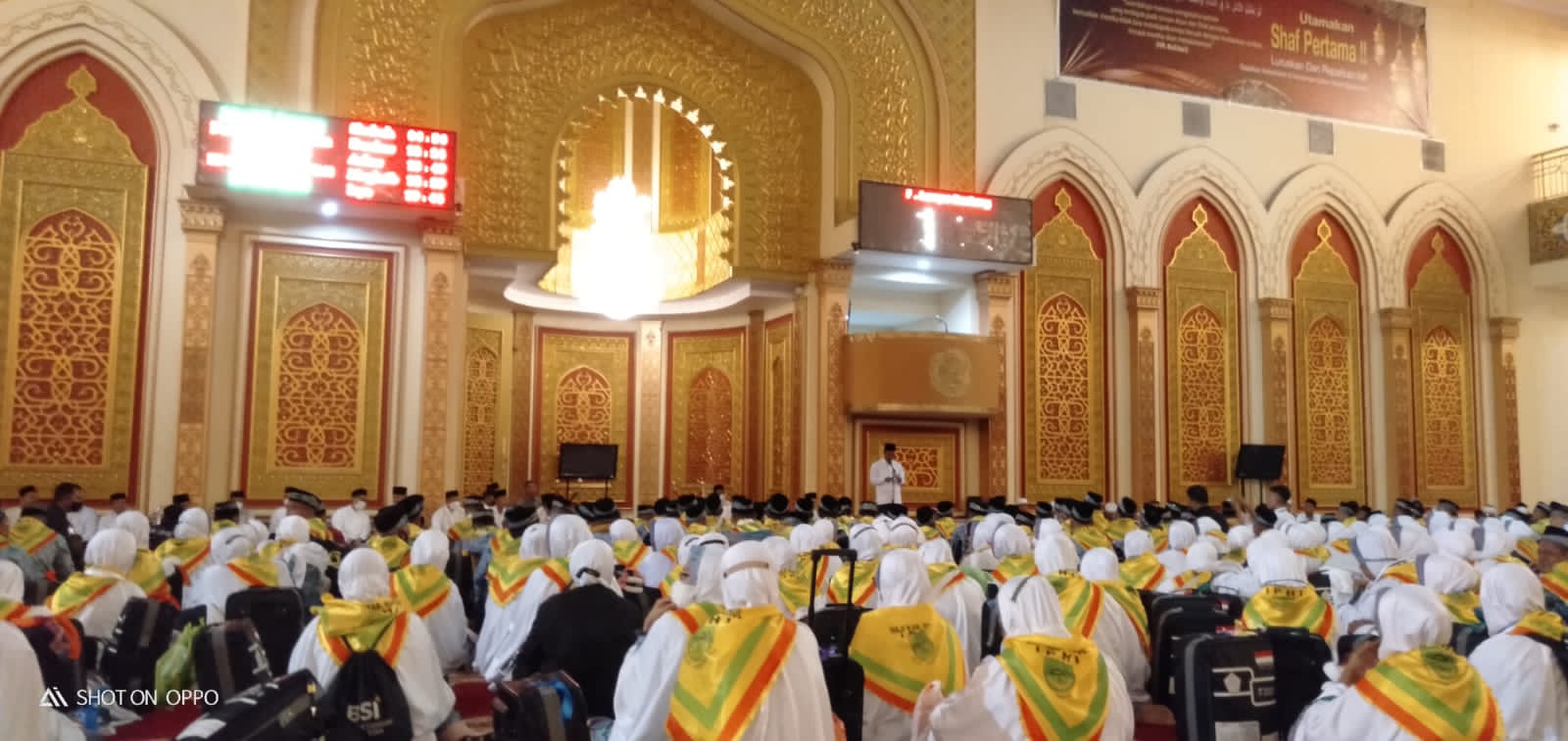 241 CJH Rohul Secara Resmi Dilepas Keberangkatannya Oleh Wakil Bupati H.Indara Gunawan