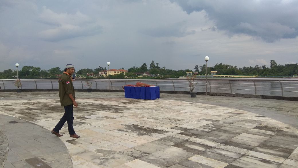 Ketua MPKS Siak Ajak NOBAR Debat kandidat Cagub dan Cawagub Riau Ditepian Bandar Sungai Jantan Siak
