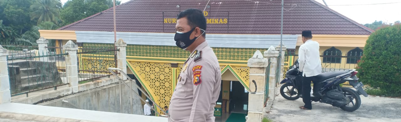 Personil Polsek Minas Patroli Pelaksanaan Sholat Jumat & Cek Penerapan Prokes di Masjid-masjid