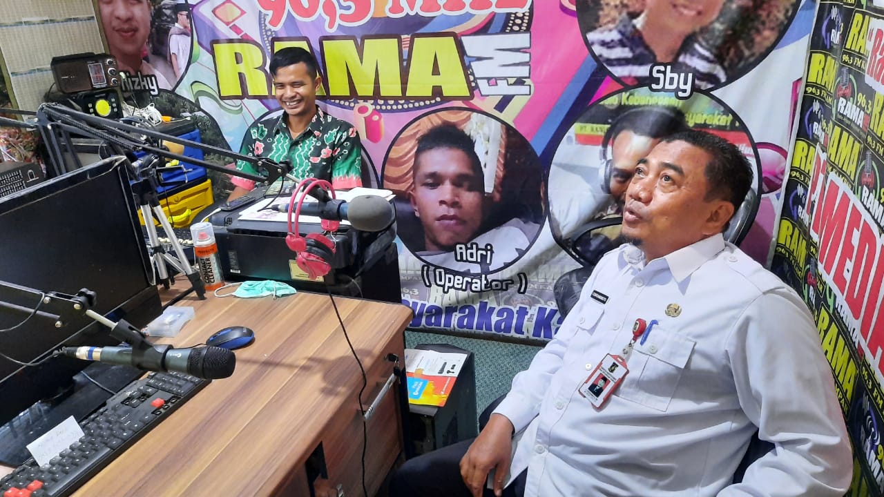 Kadis Ketahanan Pangan Kampar Sosialisasikan OCU MAPAN Di Radio RAMA FM