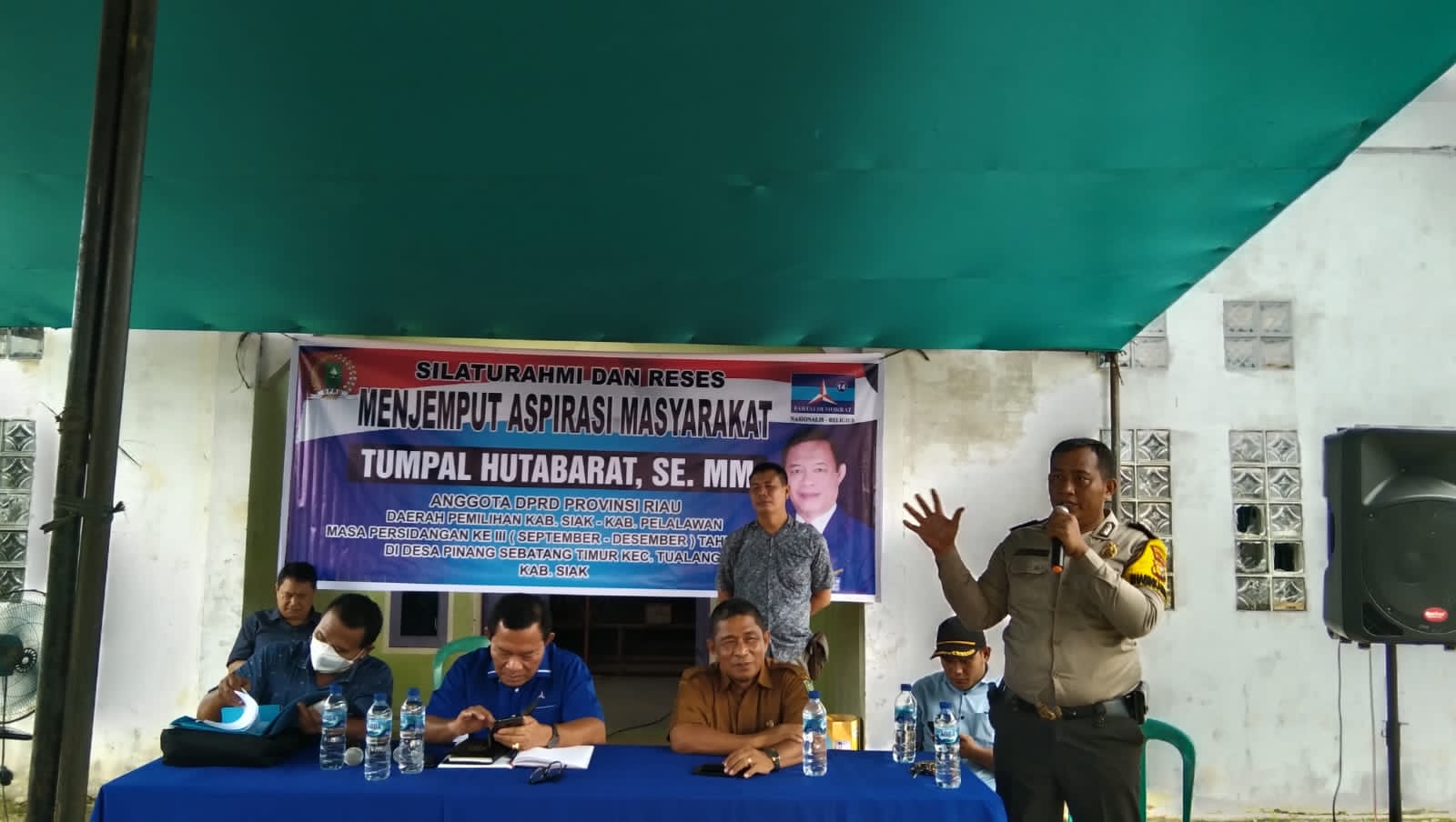Anggota DPRD Riau Apresiasi Kinerja Bhabinkamtibmas Bripka Jumi Sihombing