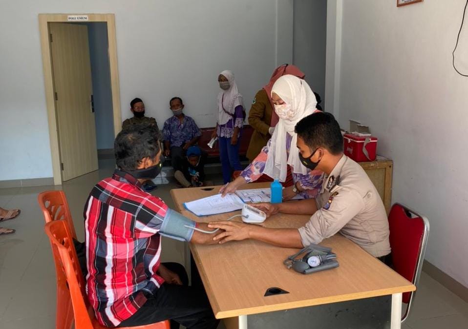 Selama Ramadhan Polsek Ukui Bersama Puskesmas Tetap Buka Layanan Vaksinasi