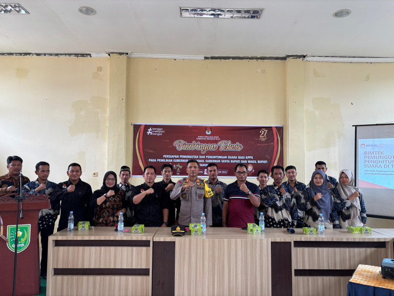 Bimtek KPPS Sekecamatan Kuala Cenaku, Kapolsek Ingatkan Jaga Integritas