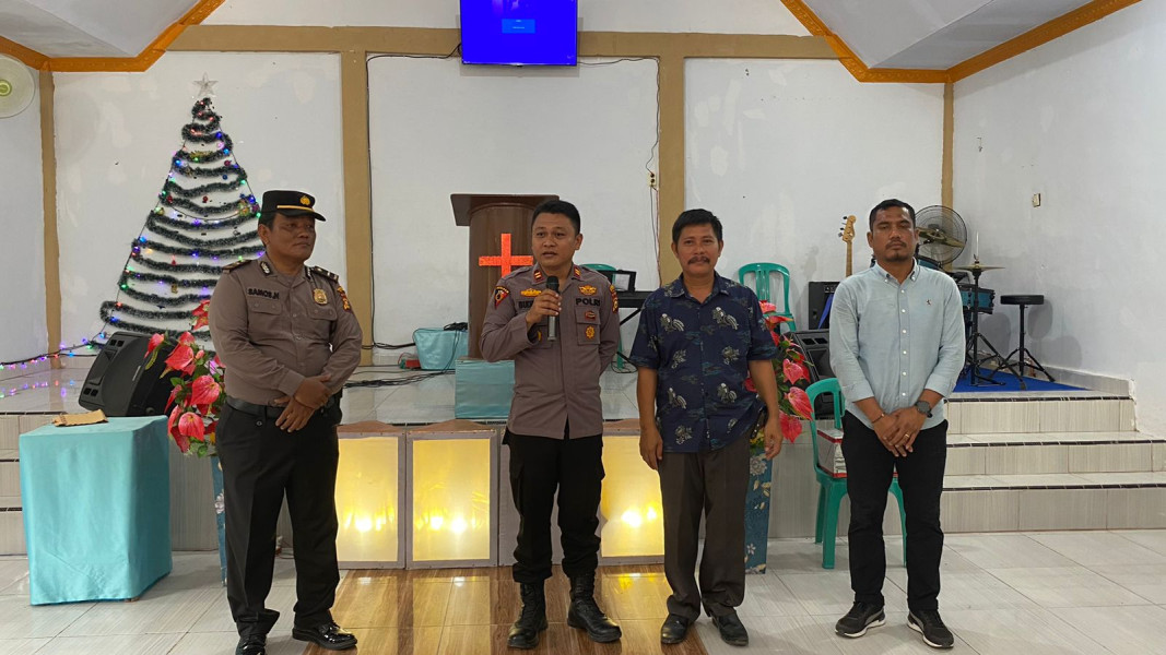 Jemaat Greja GPdI Pangkalan Pisang Sambut Baik Kehadiran Polsek Koto Gasib Lakukan Giat Minggu Kasih