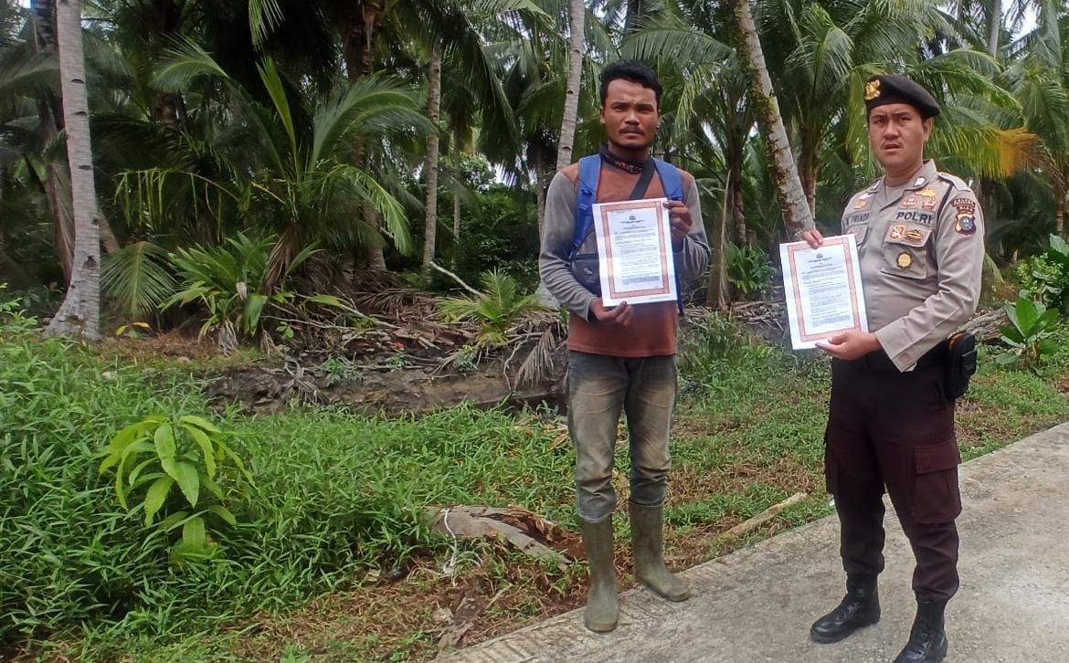 Cegah Karhutla, Polsek Kuala Kampar Kembali Sosialisasi Dan Bagi Maklumat Kapolda Riau