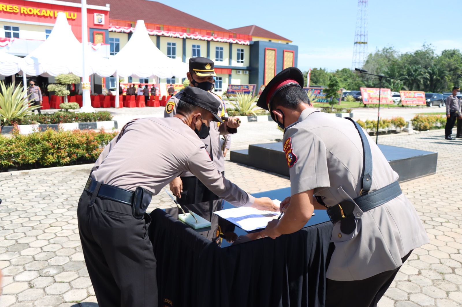 Kapolres Rohul AKBP Pangucap Jadi Irup Sertijab Kapolsek Tambusai 