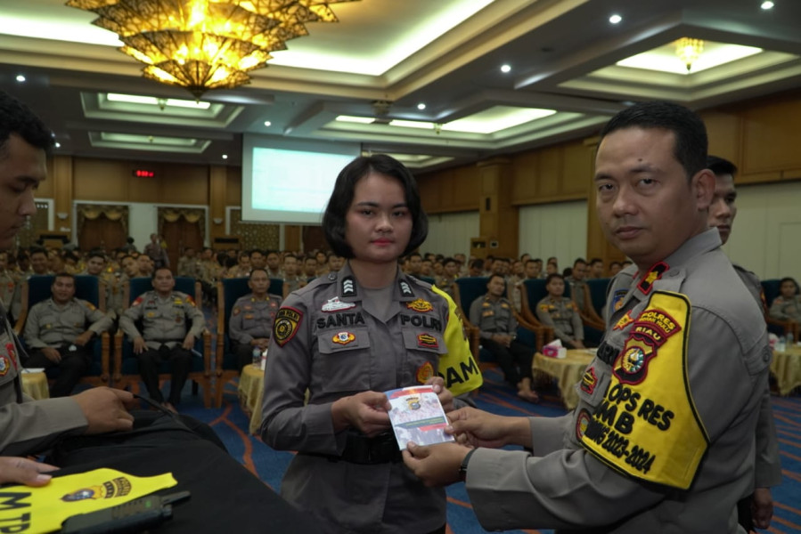 Pembekalan 334 Personil PAM TPS Polres Rohul Untuk Pemilu 2024