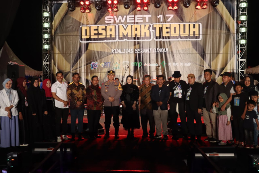 Kapolres Pelalawan Pimpin Pengamanan Konser Artis Ibukota pada Helat ke 17 Desa Mak Teduh