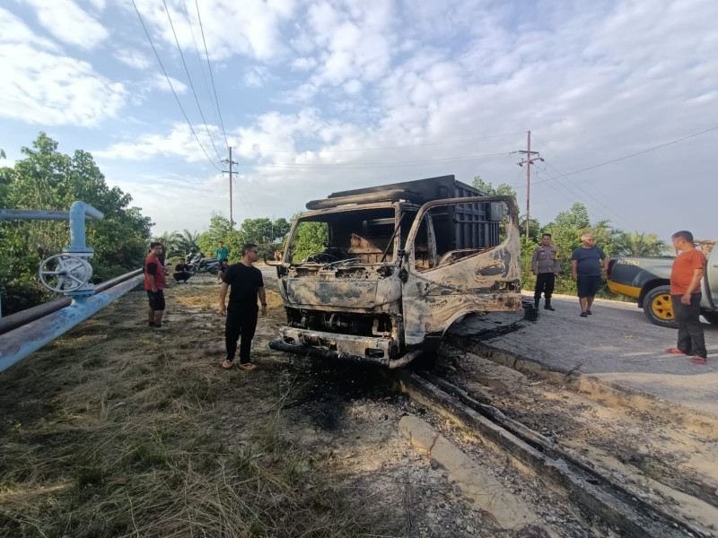 Kericuhan Atas Dugaan Pencurian Buah Sawit Berujung Pembakaran Mobil dan Kekerasan di Minas, Para Pihak Sepakat Akan Lakukan Mediasi