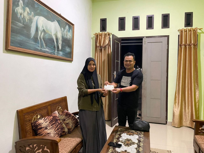 PWI Riau dan BRI Life Serahkan Klaim Asuransi Rp10 Juta kepada Keluarga Anggota Yang Meninggal