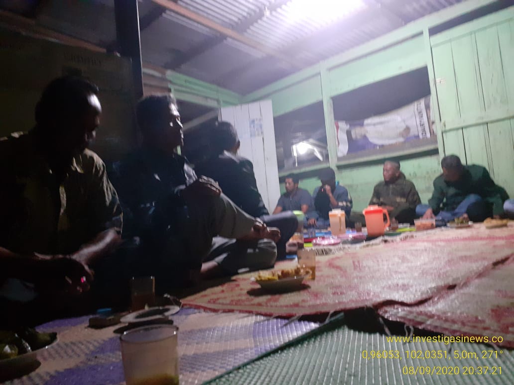 Calon Penerima Sagu Hati PT. TKWL, Rapat Akbar di Rumah Kepala Pengaman Sagu Hati di Buantan Lestari