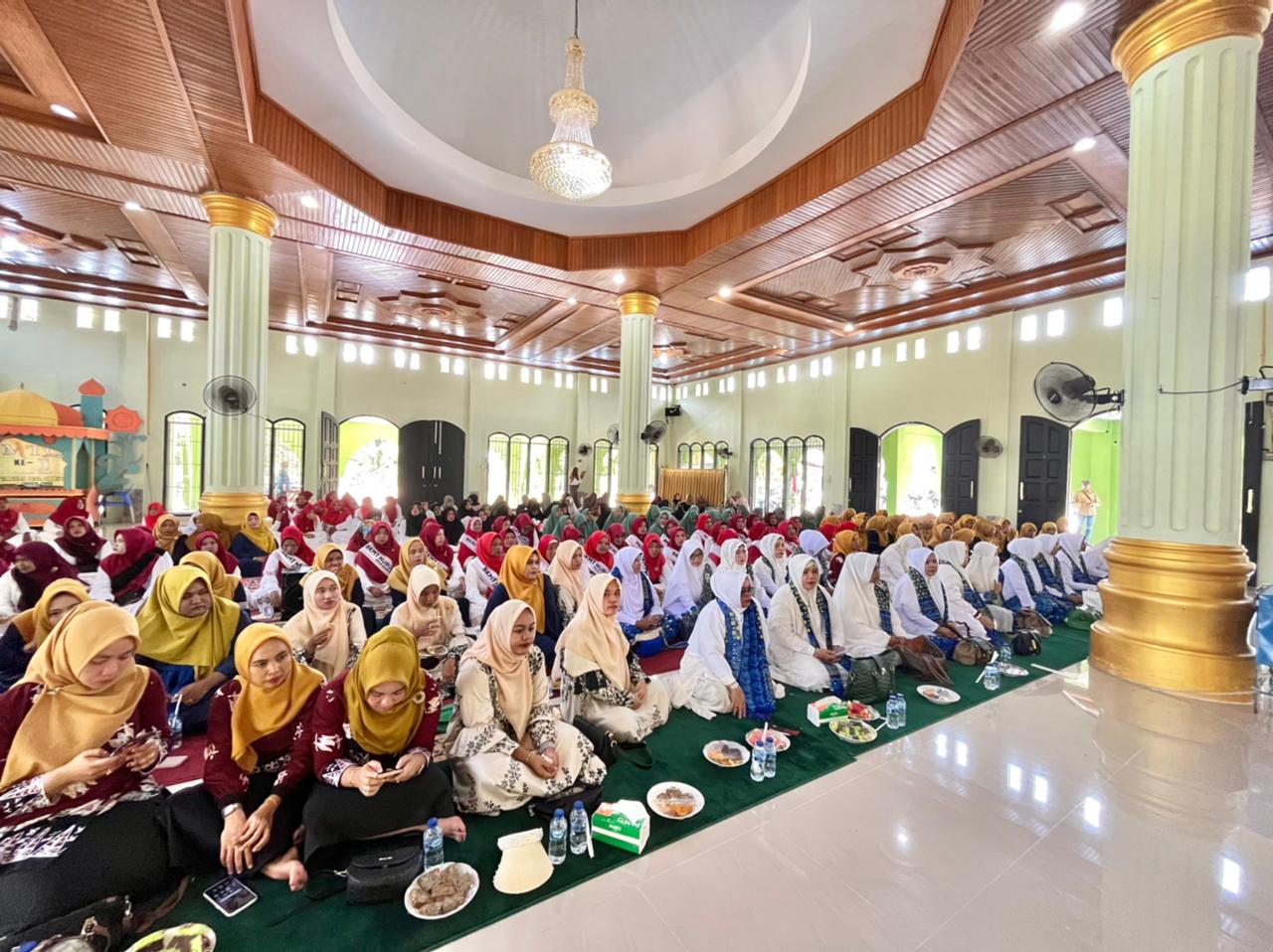 Tabligh Akbar BKMT di Koto Kampar Hulu, Muslimawati Catur : Titik Balik Kebangkitan Kaum Muslimah