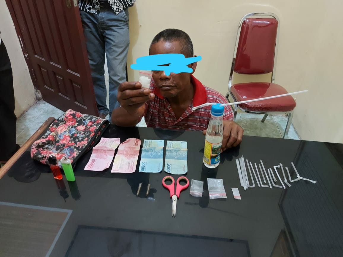 Miliki 3,49 Gram Shabu-shabu, Pria Paruh Baya di Lubuk Dalam Siak ini Ditangkap Polisi